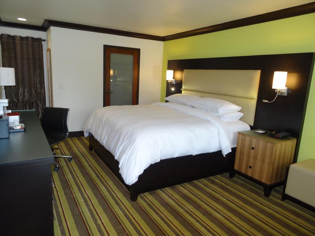 Hotel Azura Santa Rosa Chambre photo