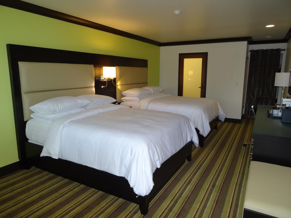 Hotel Azura Santa Rosa Chambre photo